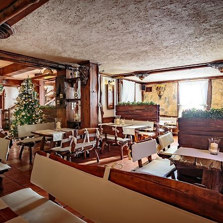 Hotel - Karczma Klimtowka Wolbrom Exterior foto